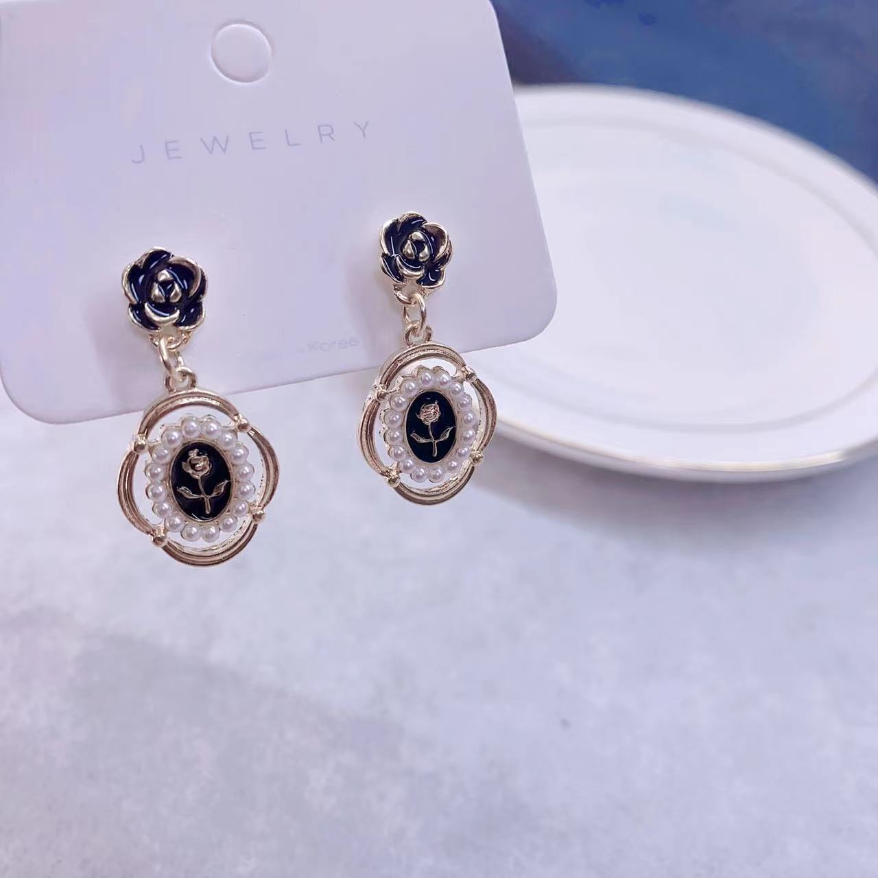 Wholesale S925 silver needle leaf rose small fresh flower earrings